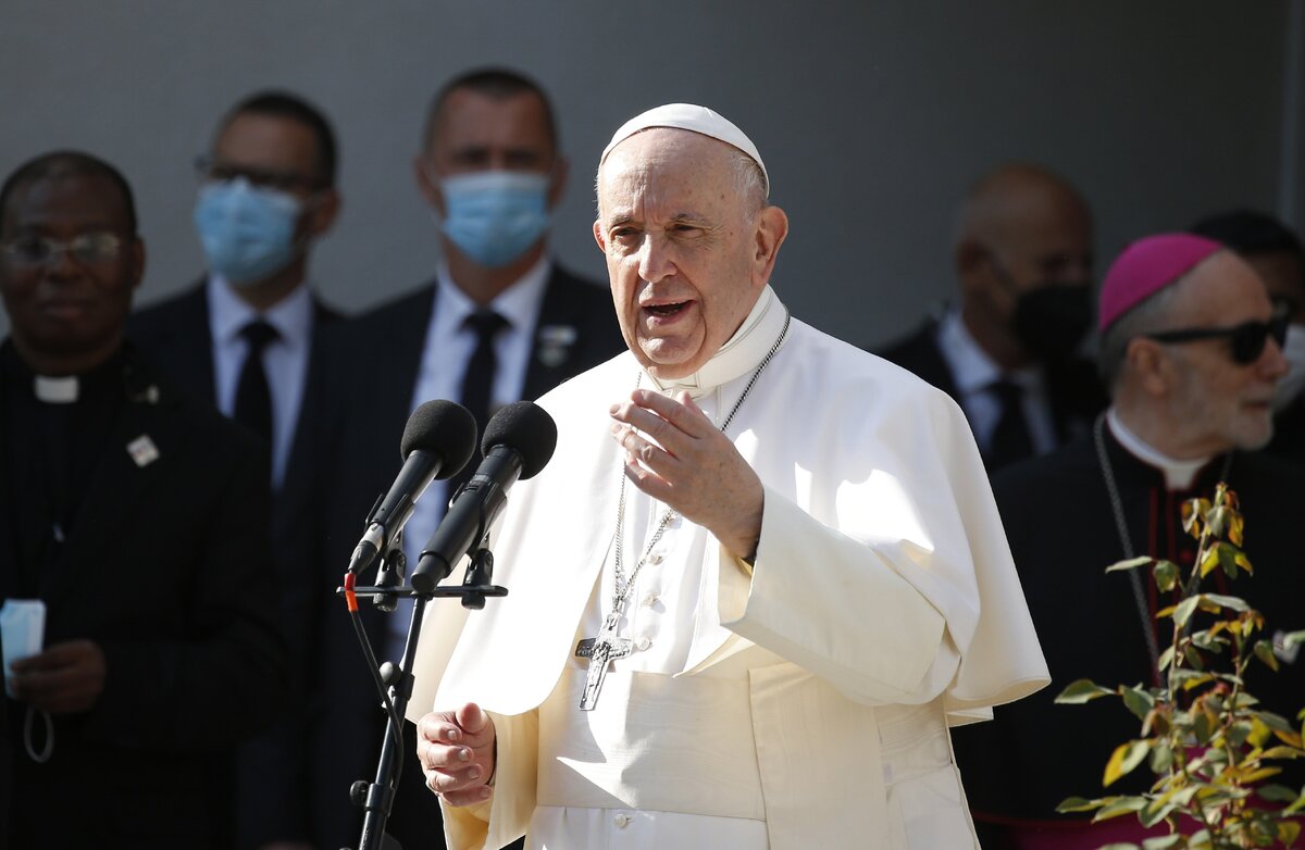 پاپ فرانسیس: صدور مجوز برای اهانت به قرآن، محکوم است
