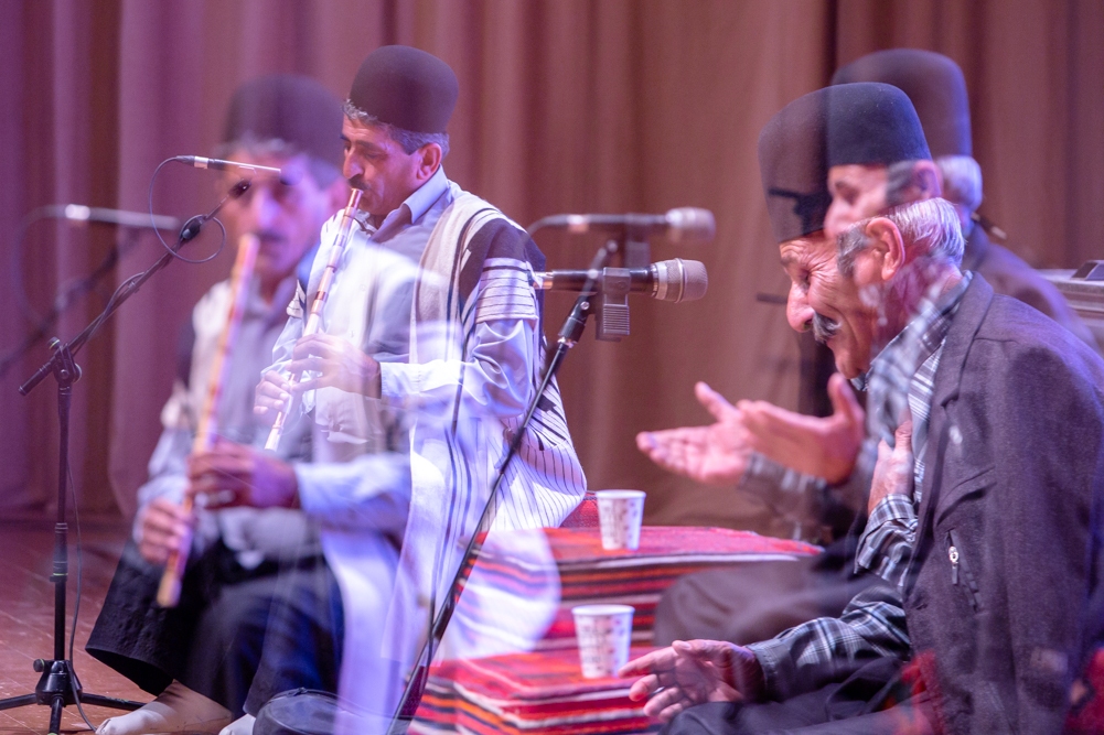 از بلال خوانی و فایز خوانی تا نوای گرم موسیقی جنوب در جشنواره نواحی از بلال خوانی و فایز خوانی تا نوای گرم موسیقی جنوب در جشنواره نواحی