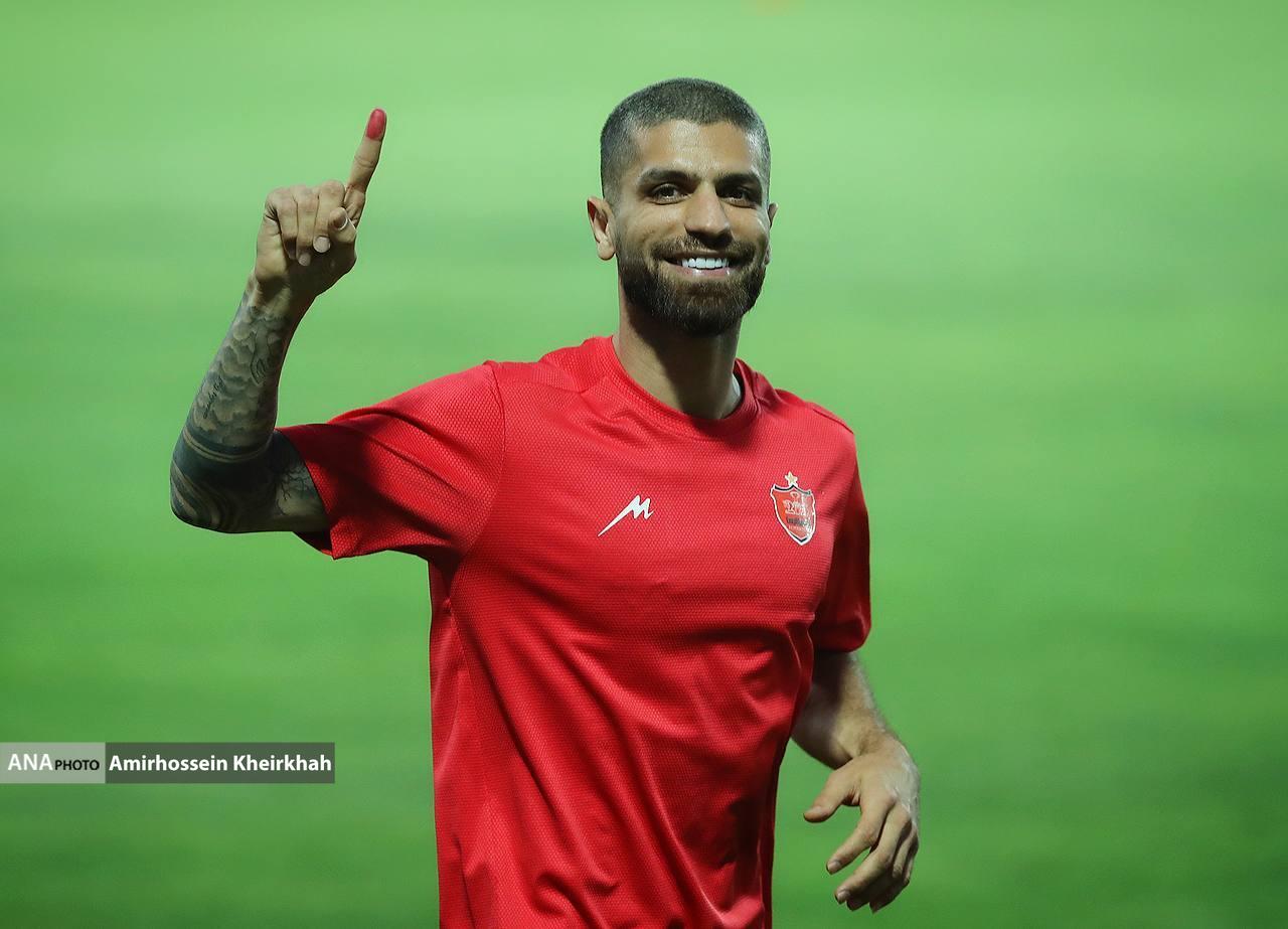 از گفت‌وگوی جالب گل‌محمدی با بیرانوند تا شوخی با سرلک در گزارش تصویری تمرین پرسپولیس