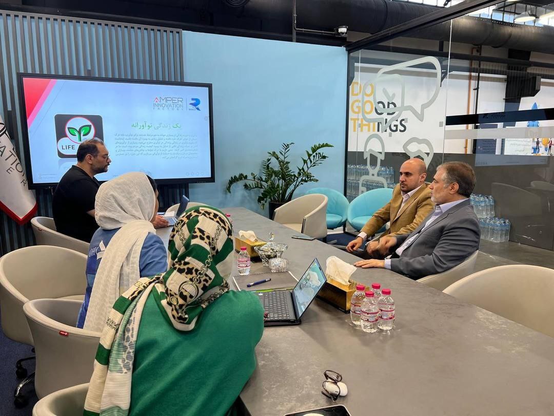 کارخانه نوآوری آمپر، پیشرو در تزریق فناوری ونواوری به صنعت است کارخانه نوآوری آمپر، پیشرو در تزریق فناوری ونواوری به صنعت است