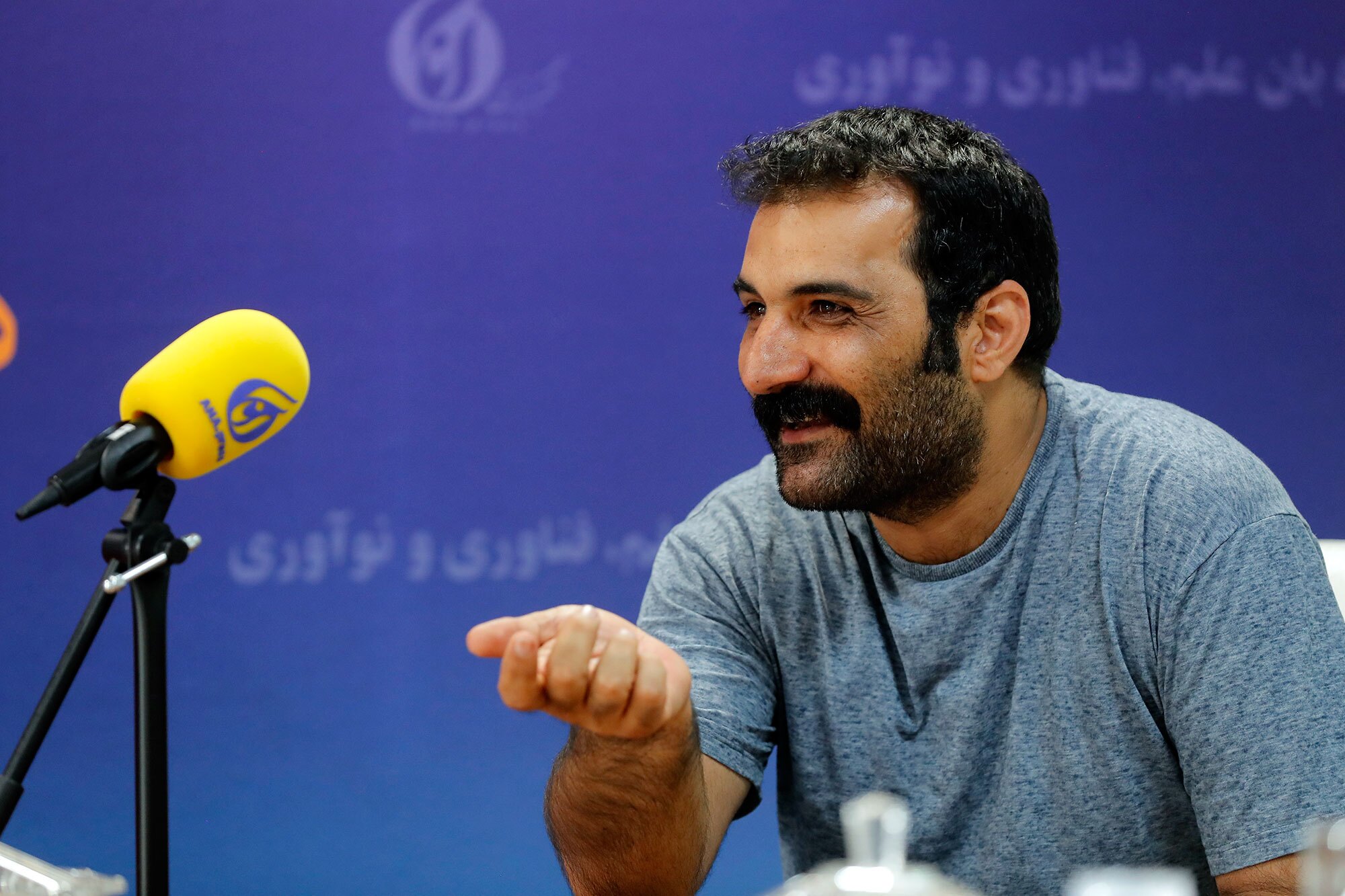 حیدریپور: ناگفتهها درباره علل و ریشههای خشونت خیلی زیاد است؛ تماشاچی امروز تئاتر دنبال چهره یا لوکشین جذاب است حیدریپور: ناگفتهها درباره علل و ریشههای خشونت خیلی زیاد است؛ تماشاچی امروز تئاتر دنبال چهره یا لوکشین جذاب است