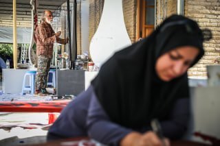کار گروهی ۱۲۰ نقاش و طراح جوان برای ایام محرم کار گروهی ۱۲۰ نقاش و طراح جوان برای ایام محرم