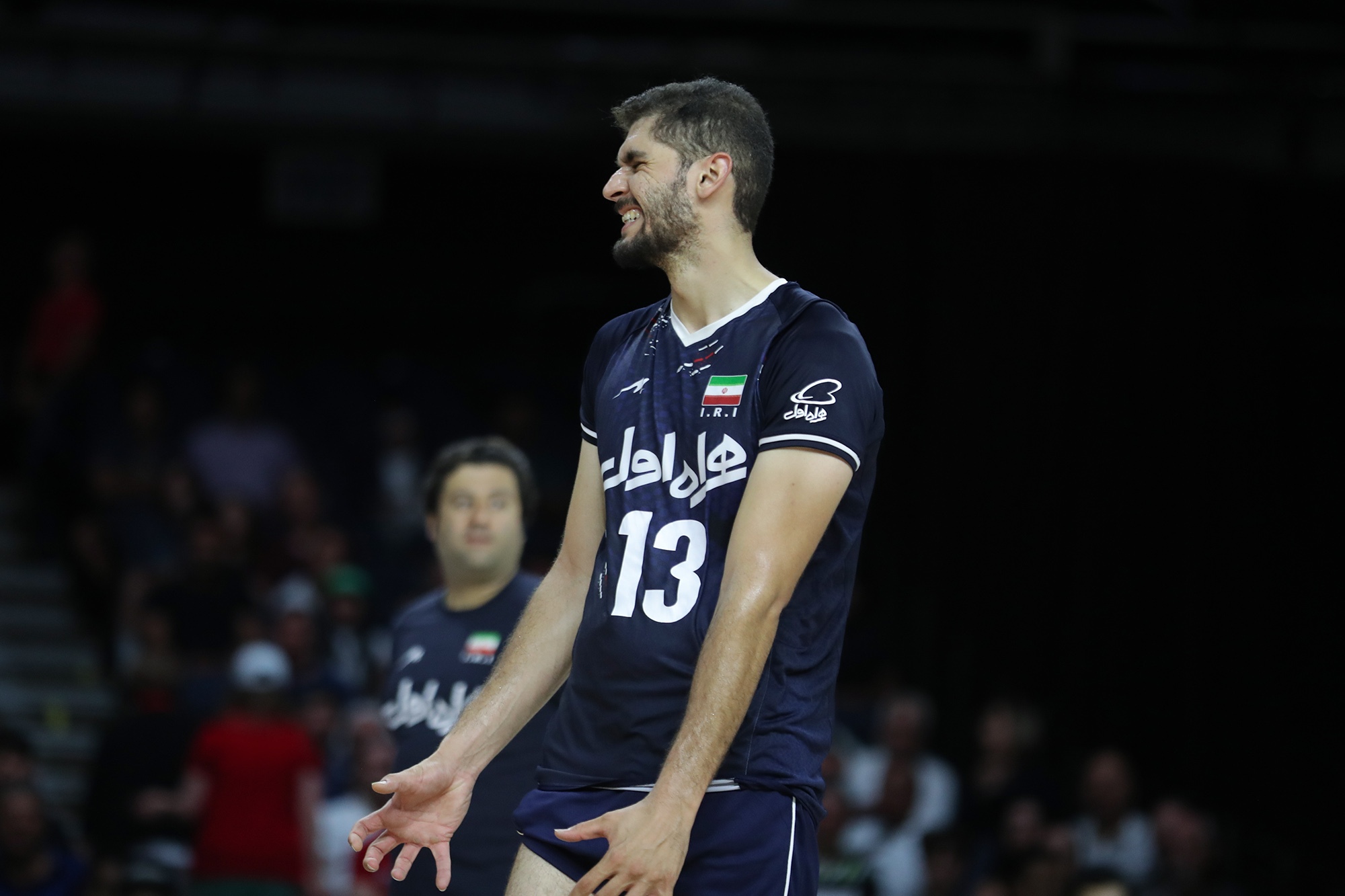 تحقیر زیر تور والیبال/ لشکر ناکام، از هم پاشیده و بی ستاره؛ بدترین تیم تاریخ!