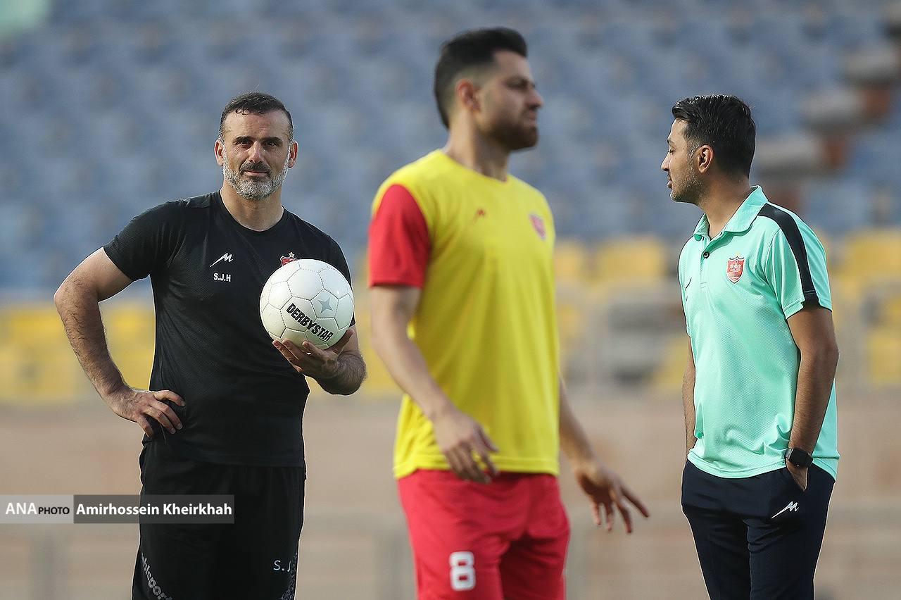 گزارش تصویری از بازی دوستانه پرسپولیس مقابل استقلال خوزستان گزارش تصویری از بازی دوستانه پرسپولیس مقابل استقلال خوزستان