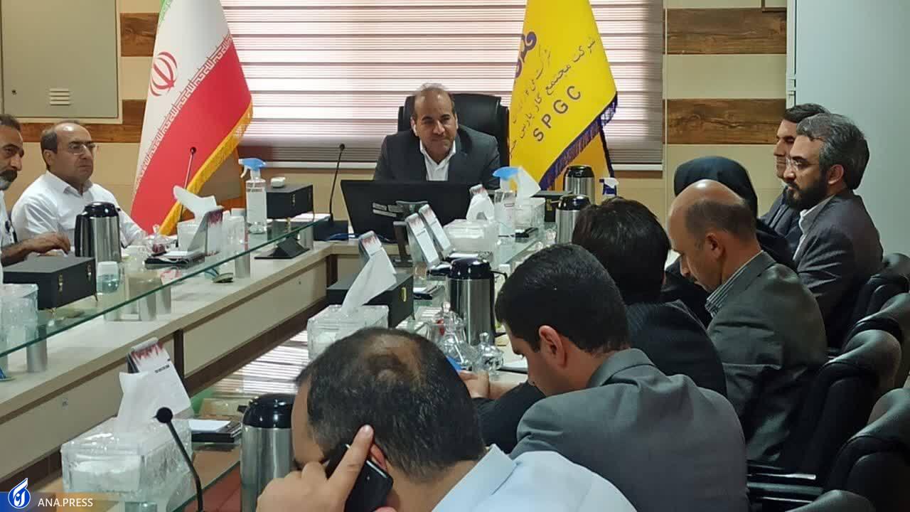 استقبال از حضور دانشگاه آزاد در فازهای اجرایی و تعمیرات پالایشگاهی استقبال از حضور دانشگاه آزاد در فازهای اجرایی و تعمیرات پالایشگاهی