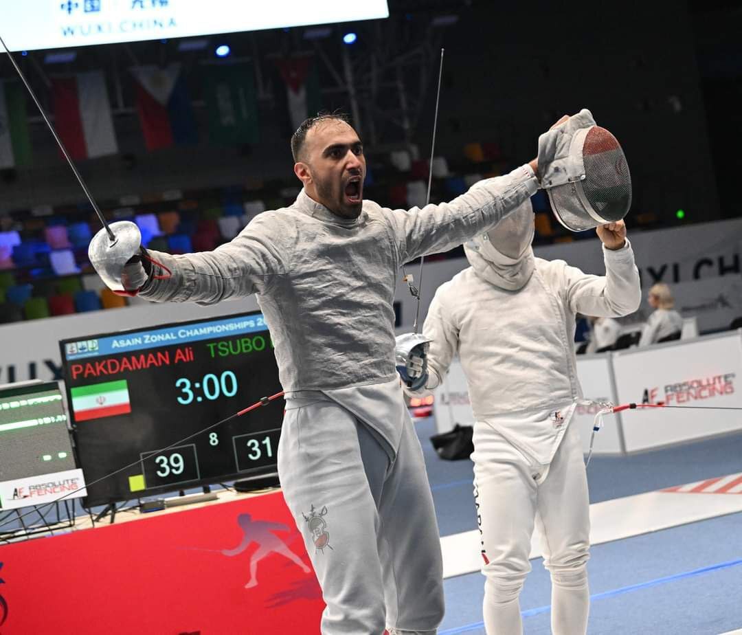 تحقق آرزوهای بزرگ شمشیربازی با مربی ایرانی/ درخشش در میادین بینالمللی در میان کمترین توجهات تحقق آرزوهای بزرگ شمشیربازی با مربی ایرانی/ درخشش در میادین بینالمللی در میان کمترین توجهات