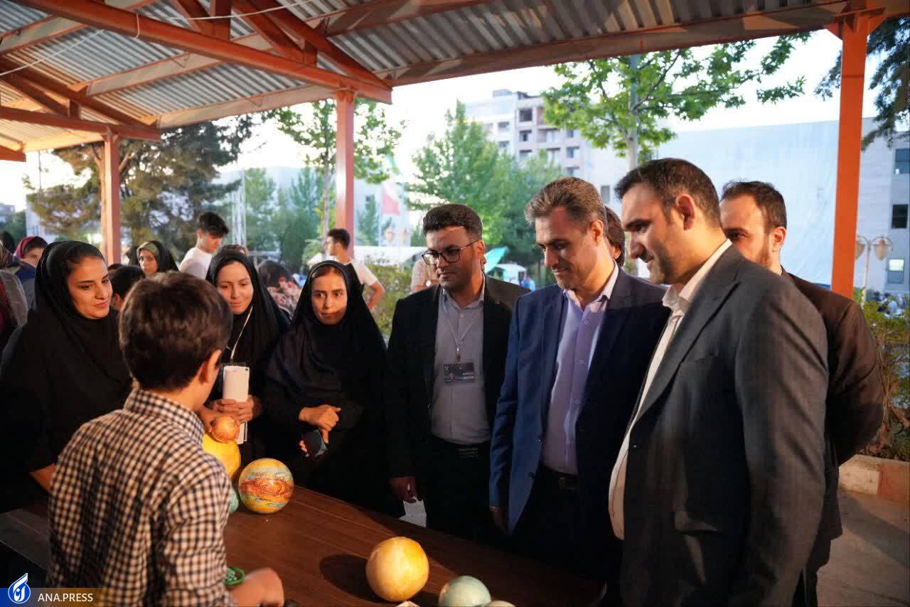 همایش بزرگ «نجوم آسمان شب» در ارومیه برگزار شد