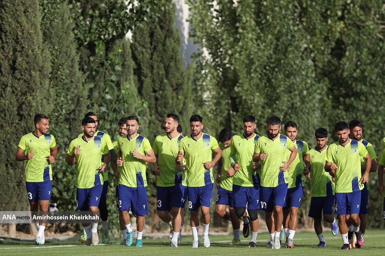 گزارش تصویری از اولین تمرین تیم فوتبال استقلال زیر نظر نکونام