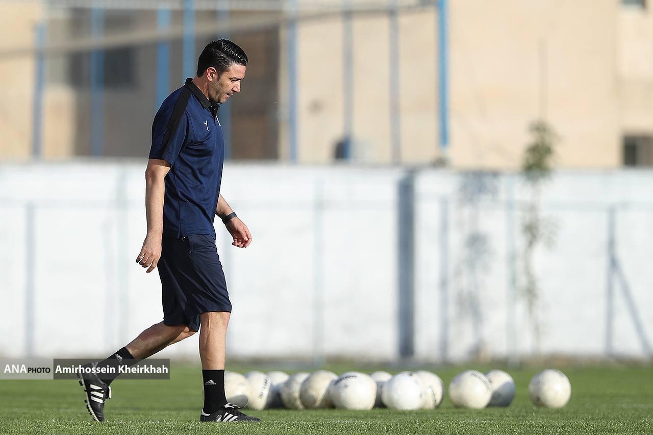 گزارش تصویری از اولین تمرین تیم فوتبال استقلال زیر نظر نکونام