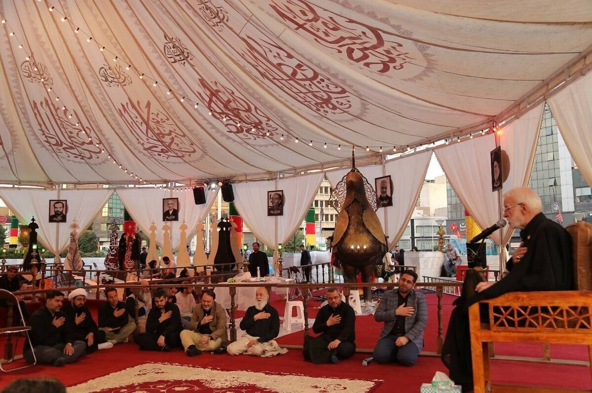 بزرگ‌ترین خیمه عاشورایی تهران در میدان هفتم تیر برپا شد