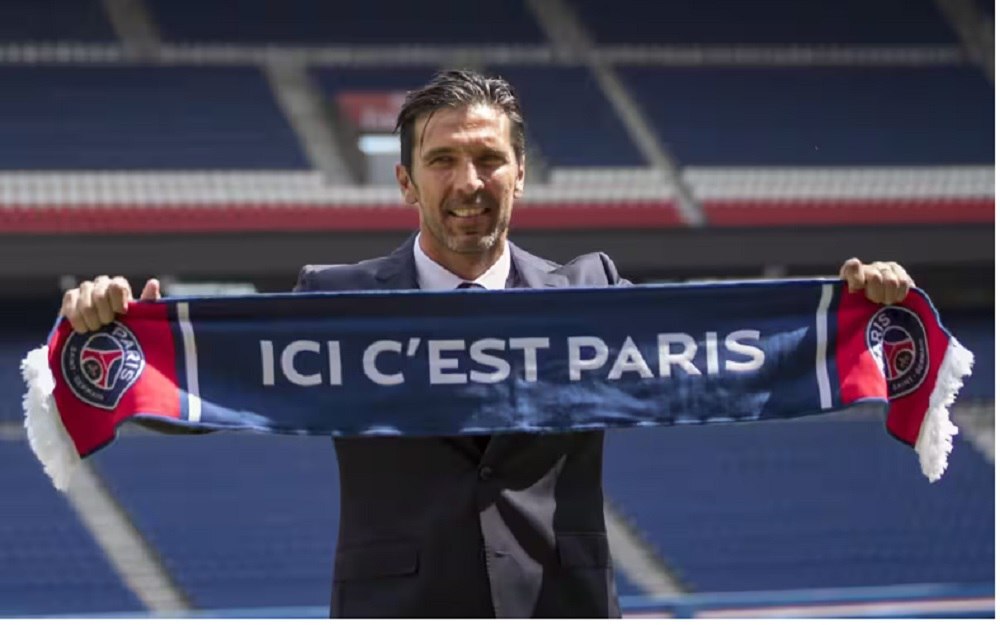 ۲۸ سال درخششِ افسانهای نماد ایتالیا/بوفون، اسطورهای که به «عاشقی در فوتبال» معنا بخشید + تصاویر ۲۸ سال درخششِ افسانهای نماد ایتالیا/بوفون، اسطورهای که به «عاشقی در فوتبال» معنا بخشید + تصاویر