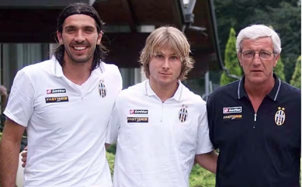 ۲۸ سال درخششِ افسانهای نماد ایتالیا/بوفون، اسطورهای که به «عاشقی در فوتبال» معنا بخشید + تصاویر ۲۸ سال درخششِ افسانهای نماد ایتالیا/بوفون، اسطورهای که به «عاشقی در فوتبال» معنا بخشید + تصاویر