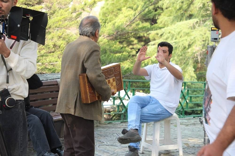 نقشآفرینی اسماعیل محرابی «شوهر آهو خانم» را بازی کرد نقشآفرینی اسماعیل محرابی «شوهر آهو خانم» را بازی کرد