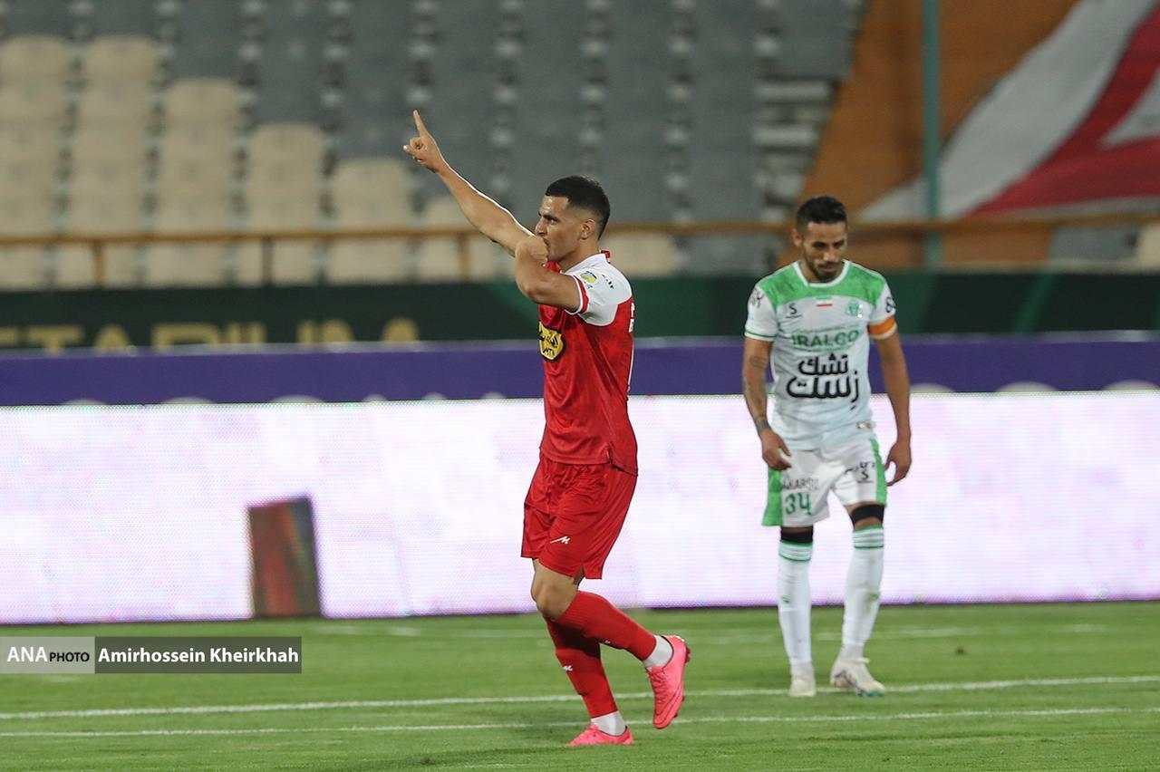 از معطلی خبرنگاران تا برگزاری یک بازی سرد در آزادی+تصاویر از معطلی خبرنگاران تا برگزاری یک بازی سرد در آزادی+تصاویر