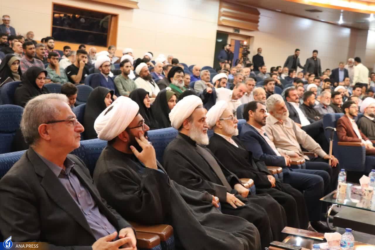 سردیس «شیخ شهید نوری» رونمایی شد سردیس «شیخ شهید نوری» رونمایی شد