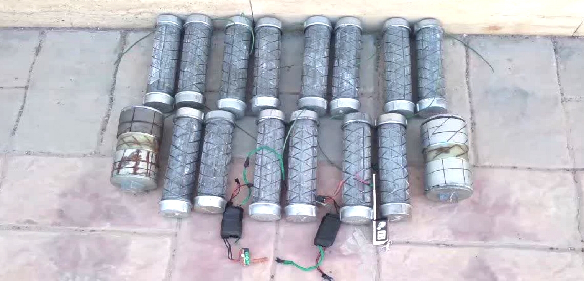 وزارت اطلاعات: اعضای شبکه گسترده تروریستی - صهیونیستی به همراه ۴۳ بمب بازداشت شدند + فیلم