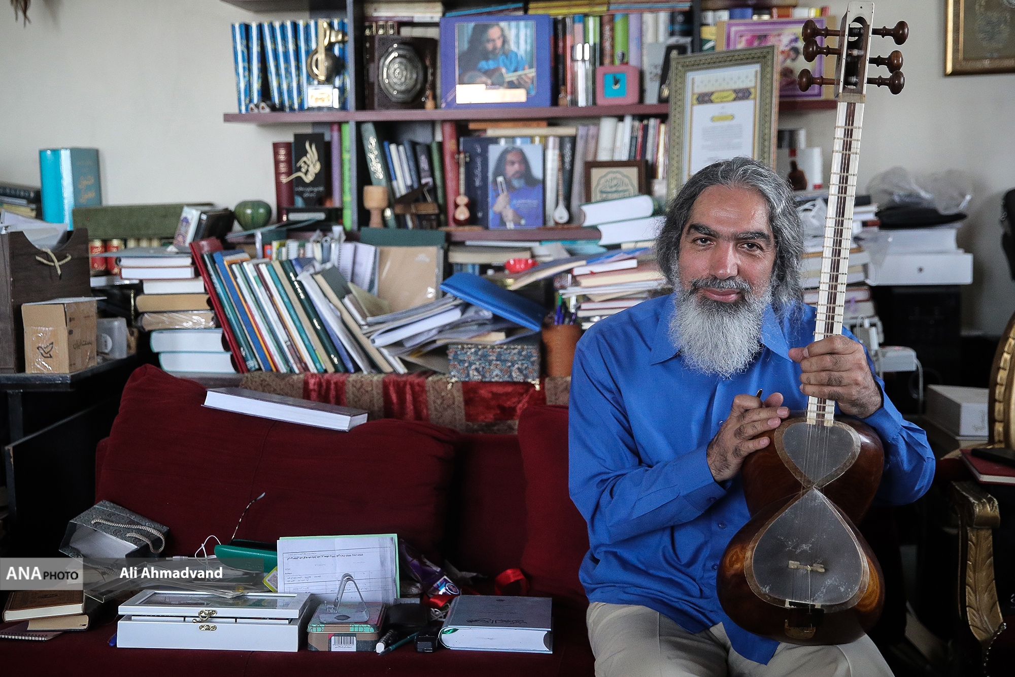 اساتید پیشکسوت موسیقی حافظان فرهنگ و هنر هستند/نهادهای فرهنگ مسئولیت جذب جوانان را دارند/موسیقی ارثیه ده هزار ساله ما است/علت جذب موسیقی مبتذل، ناآگاهی جوانان است+ فیلم اساتید پیشکسوت موسیقی حافظان فرهنگ و هنر هستند/نهادهای فرهنگ مسئولیت جذب جوانان را دارند/موسیقی ارثیه ده هزار ساله ما است/علت جذب موسیقی مبتذل، ناآگاهی جوانان است+ فیلم