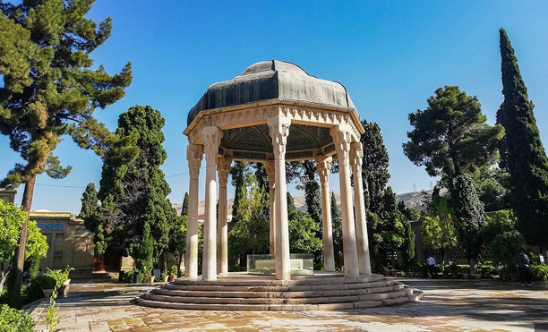 برنامه سفر 4 روزه به شیراز برنامه سفر 4 روزه به شیراز