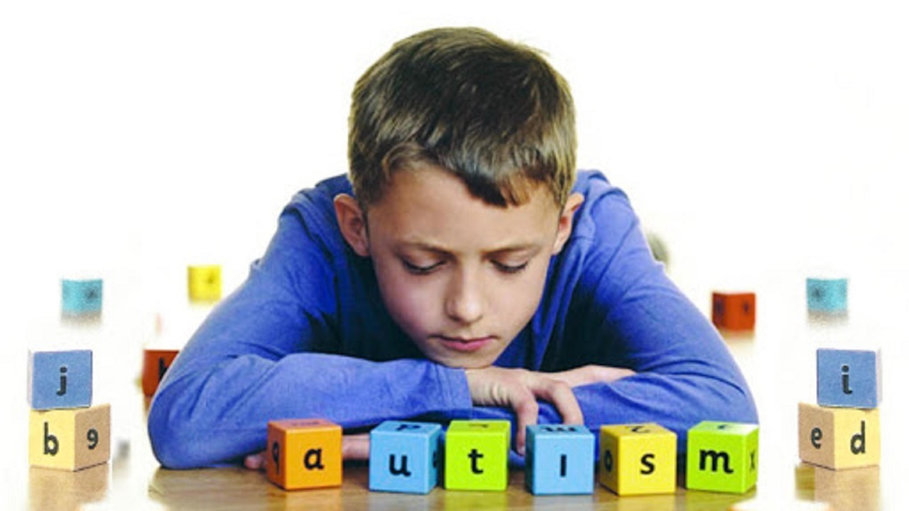 ضرورت تشخیص زودهنگام اتیسم/ رشد دو برابری تعداد ارتباطات عصبی مغز کودک در یک سالگی ضرورت تشخیص زودهنگام اتیسم/ رشد دو برابری تعداد ارتباطات عصبی مغز کودک در یک سالگی