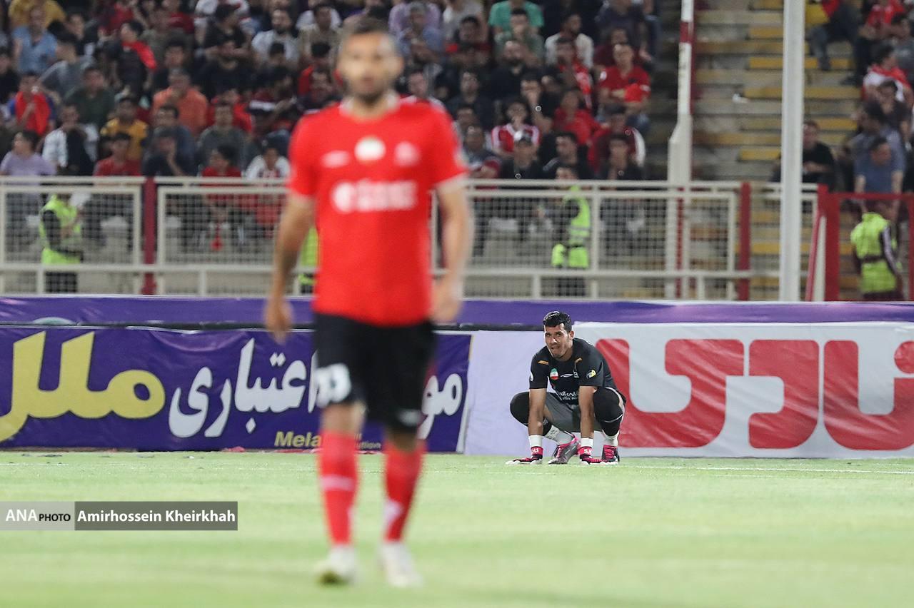 تصاویر گلر تراکتور پس از اشتباه مرگبار