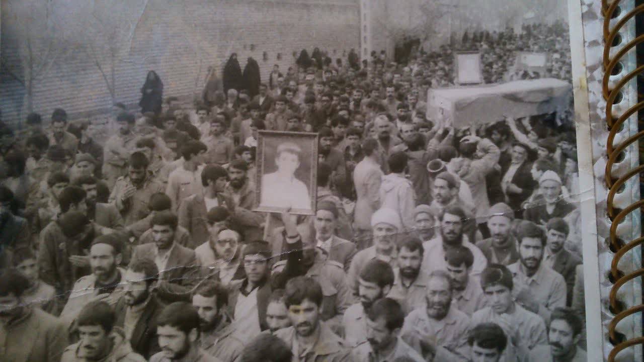 دانش‌آموزی که با دیدن جنایت صدام و ضدانقلاب نتواست آرام باشد