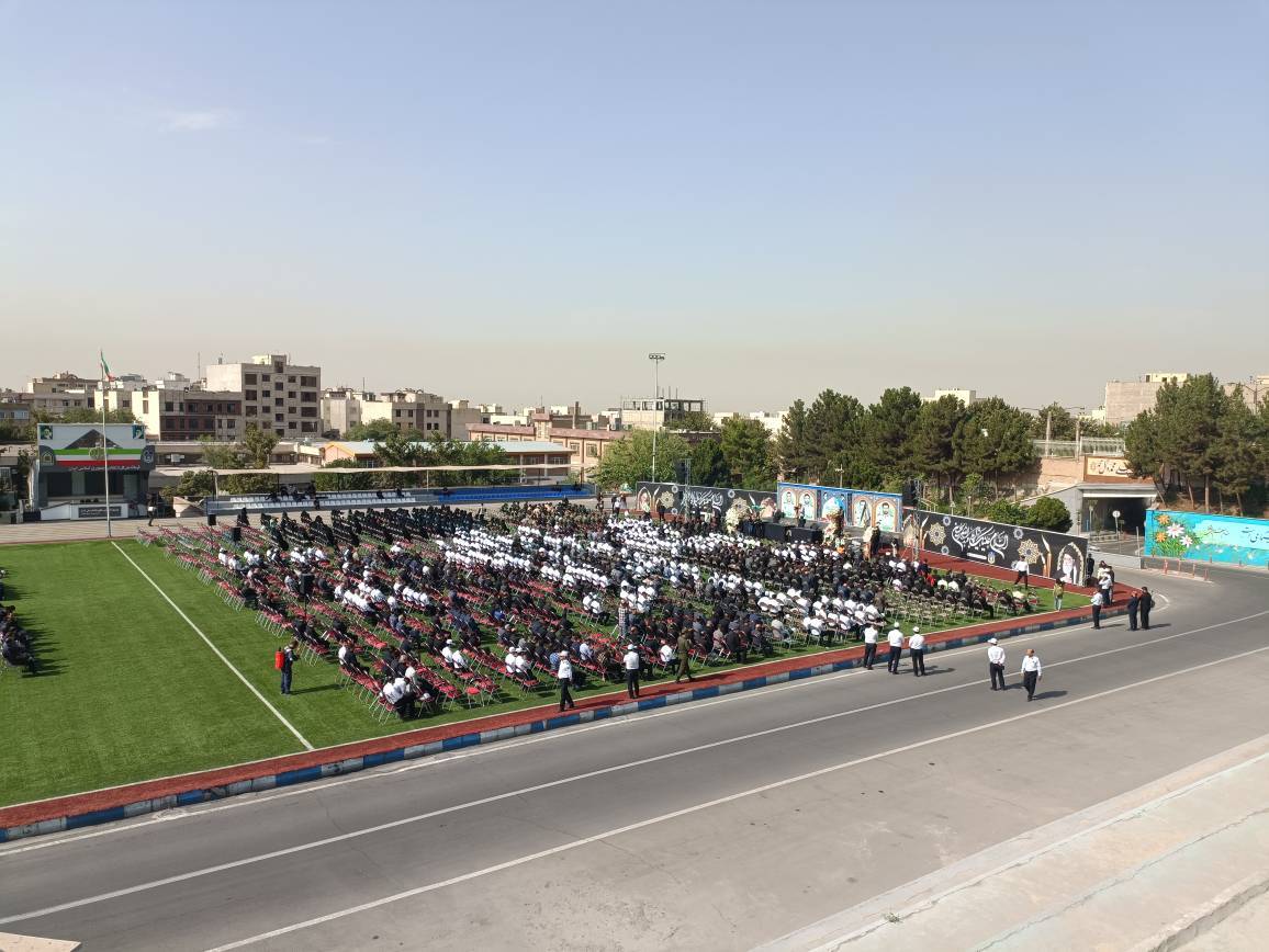 آغاز مراسم تشییع شهدای حمله تروریستی محور خاش-تفتان در شهرک آزمایش آغاز مراسم تشییع شهدای حمله تروریستی محور خاش-تفتان در شهرک آزمایش