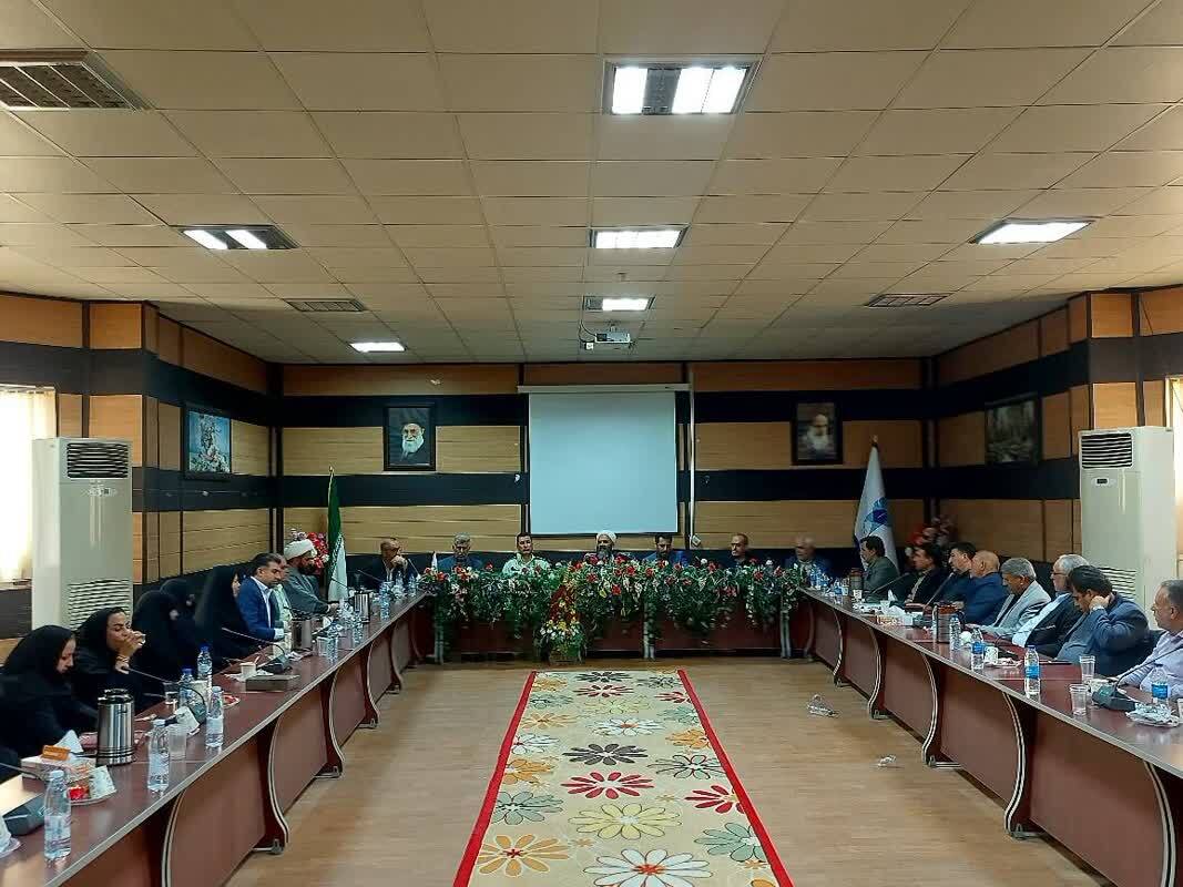 دانشجویان به سمت امیدآفرینی، گفتمانسازی و جریانسازی انقلابی حرکت کنند دانشجویان به سمت امیدآفرینی، گفتمانسازی و جریانسازی انقلابی حرکت کنند