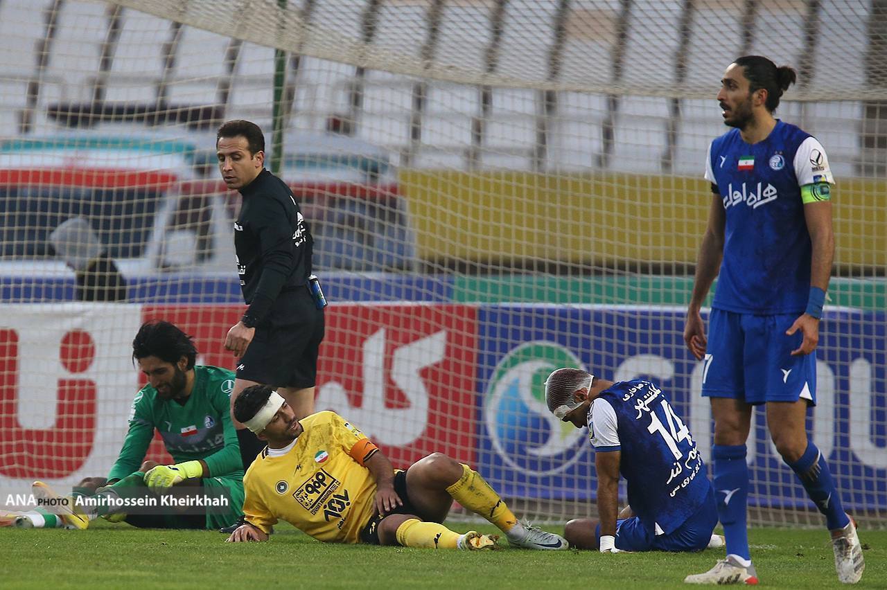 مرور اتفاقات آخرین بازی سپاهان و استقلال| باران کارت‌های داور بر سر آبی‌پوشان و پنالتی لحظات پایانی یزدانی+تصاویر