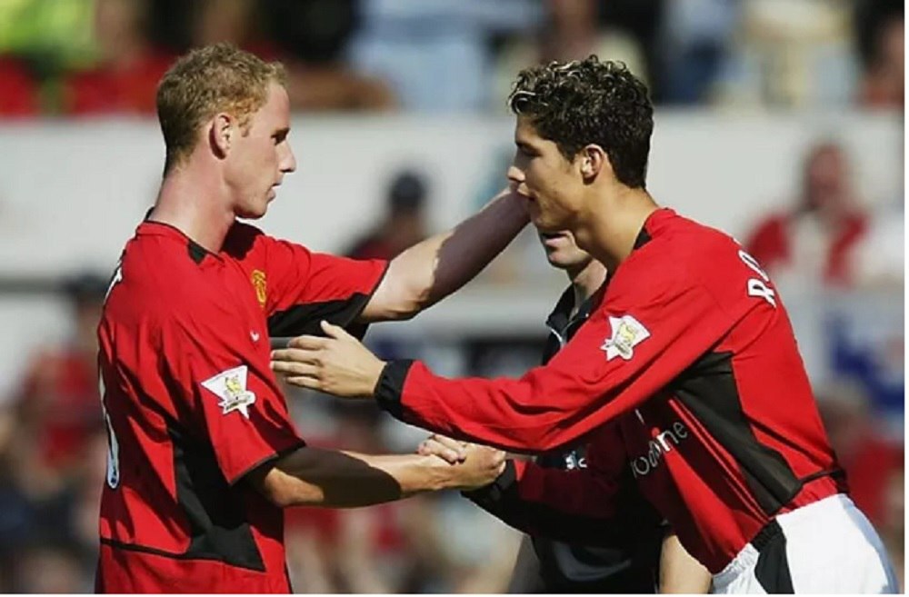 نوستالژی ۲۰ سال قبل CR۷ و منچستریونایتد؛ چرا نخستین بازی رونالدو مشکل سرآلکس فرگوسن شد؟ نوستالژی ۲۰ سال قبل CR۷ و منچستریونایتد؛ چرا نخستین بازی رونالدو مشکل سرآلکس فرگوسن شد؟