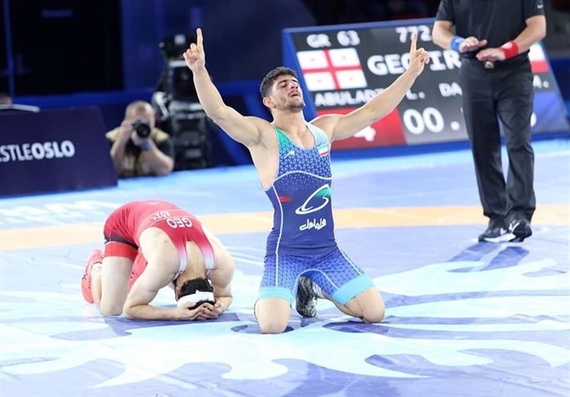 انتقاد شدید عبدولی از مسئولان اندیمشک: یک بنر هم برای این بچه‌ها نزدند؛ نه اسرائیلی هستیم، نه آمریکایی با ما پدرکشتگی دارند!