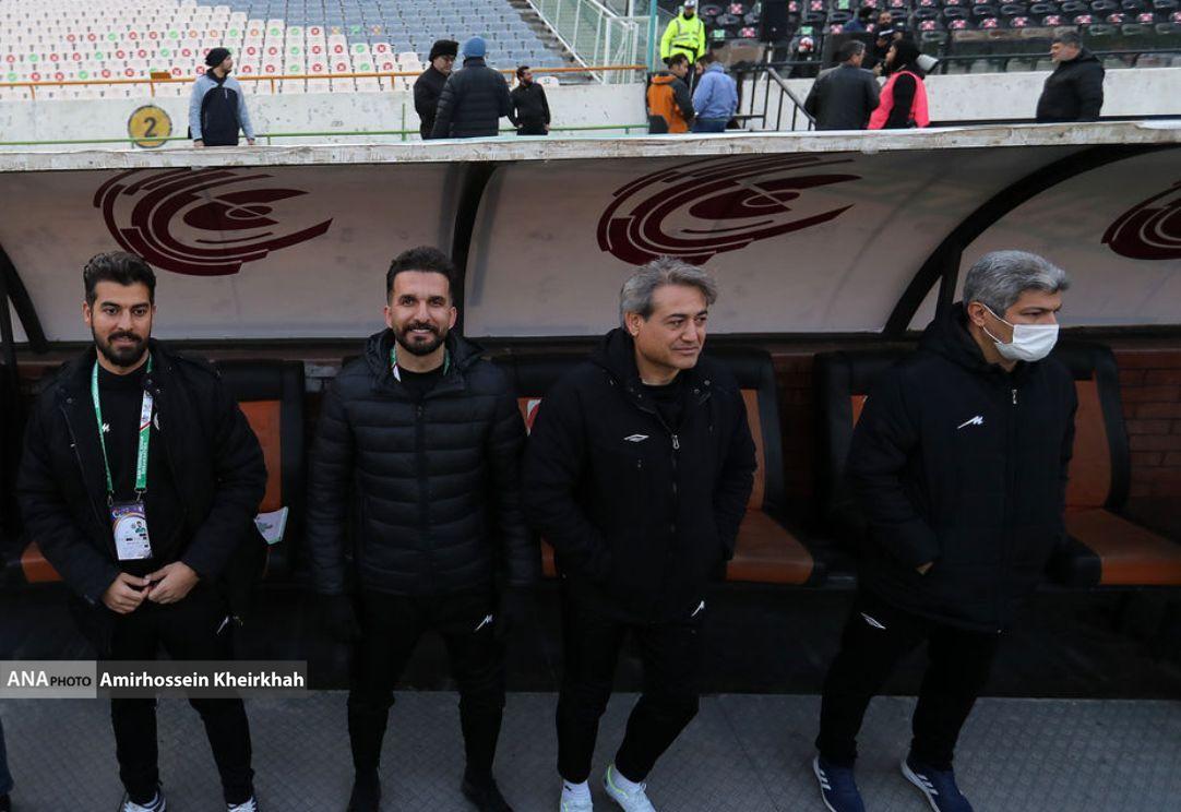 بماند///مرور اتفاقات آخرین بازی پرسپولیس و ذوب‌آهن| از شادی گل متفاوت عالیشاه تا عدم اجازه مربی سرخپوشان برای نشستن روی نیمکت+تصاویر