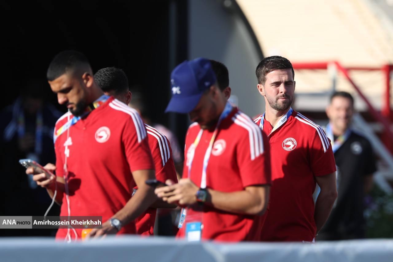 تصاویر بانوان هوادار تراکتور در دیدار با شارجه و بهت اماراتیها از جو ورزشگاه تصاویر بانوان هوادار تراکتور در دیدار با شارجه و بهت اماراتیها از جو ورزشگاه