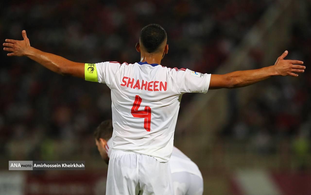 گزارش تصویری از بازی تراکتور و شارجه در شب حسرت بار پرشورها