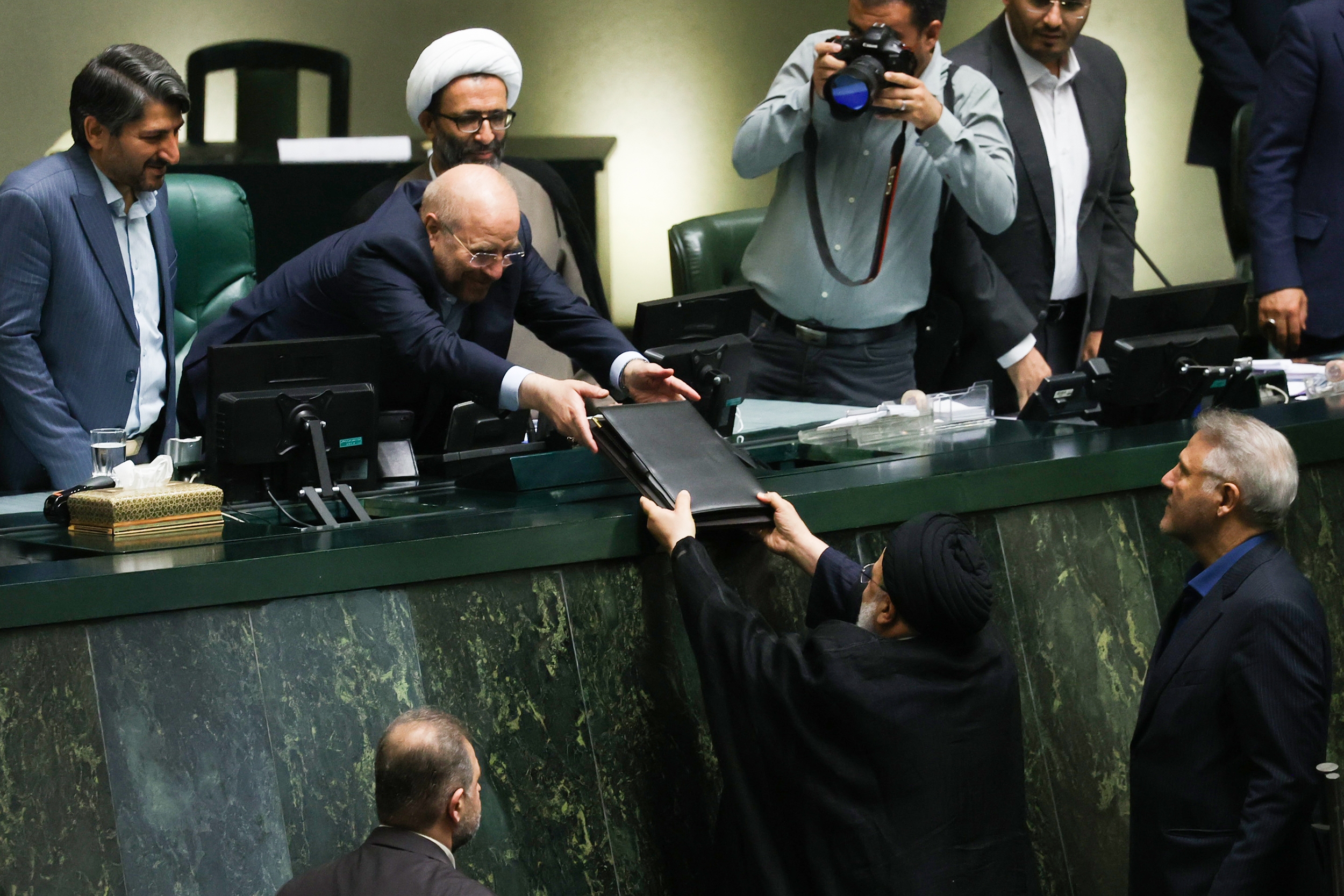 وزن «فناوریهای نو» در برنامه هفتم تقویت شود/ مجلس چه تصمیمی خواهد گرفت؟ وزن «فناوریهای نو» در برنامه هفتم تقویت شود/ مجلس چه تصمیمی خواهد گرفت؟