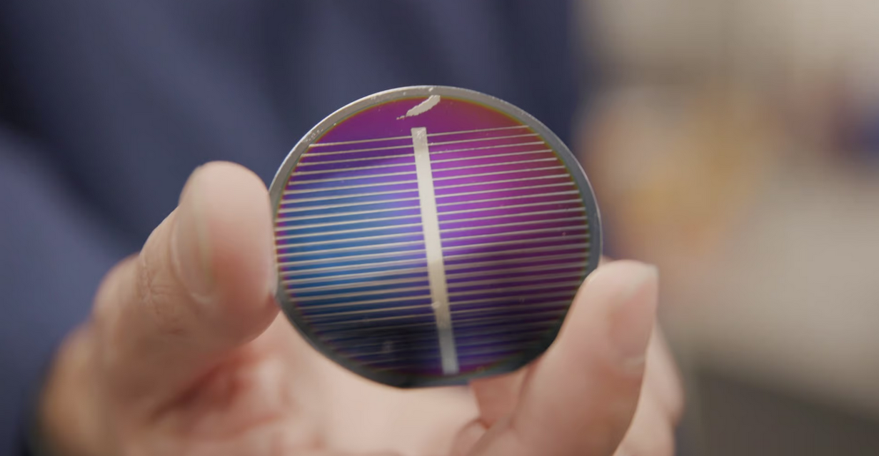 ساخت سلولهای خورشیدی از خاک ماه ساخت سلولهای خورشیدی از خاک ماه