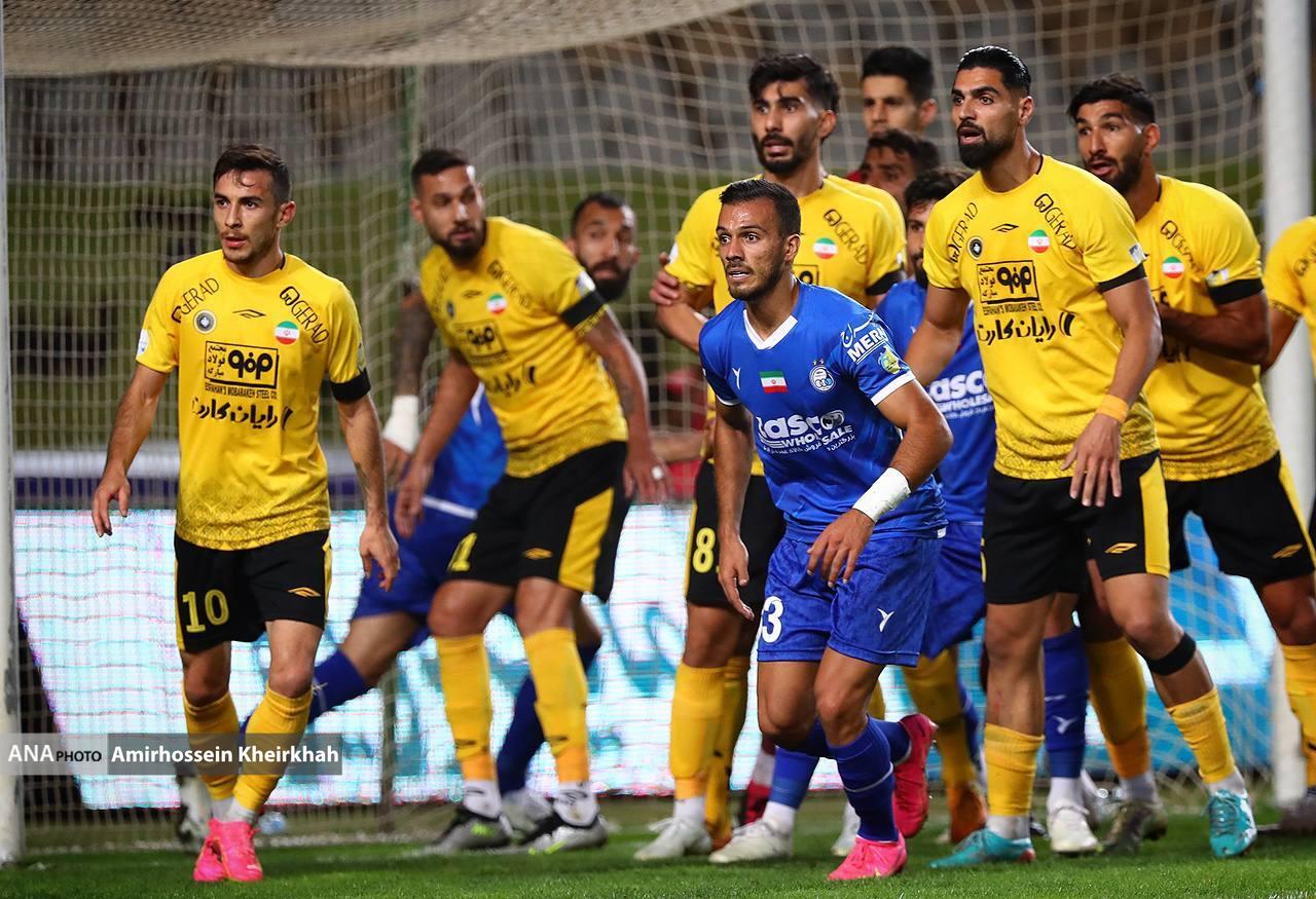 تصاویر جدال استقلال و سپاهان در اصفهان تصاویر جدال استقلال و سپاهان در اصفهان