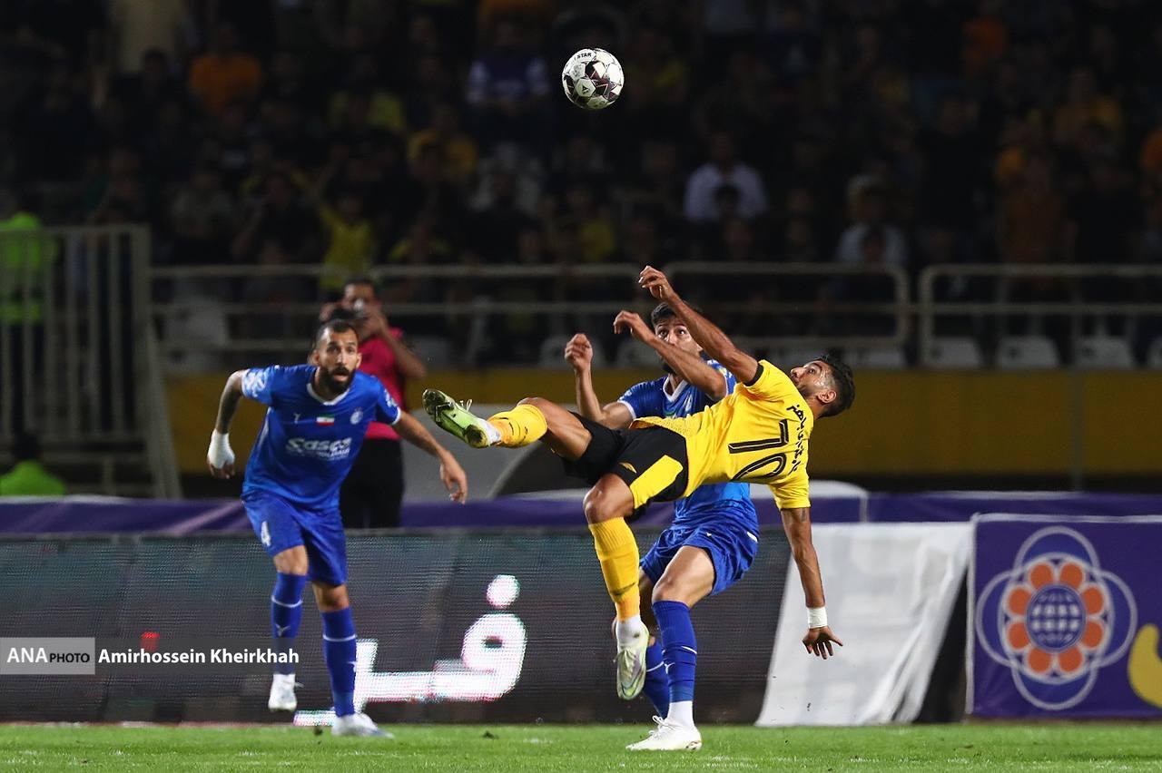 تصاویر جدال استقلال و سپاهان در اصفهان تصاویر جدال استقلال و سپاهان در اصفهان