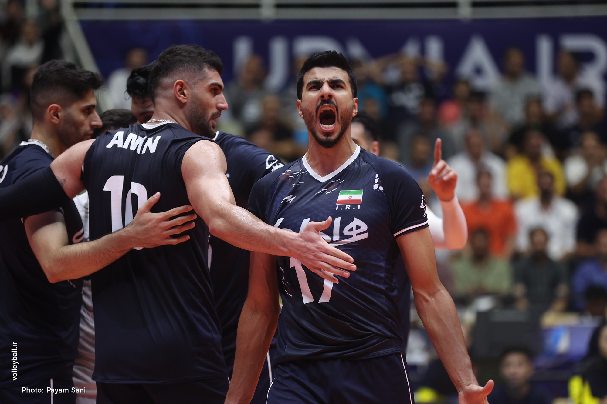 بماند///شریعتی: حاشیه کاملاً سوار تیم ملی والیبال شده/ میتوانیم سهمیه غیرمستقیم المپیک بگیریم بماند///شریعتی: حاشیه کاملاً سوار تیم ملی والیبال شده/ میتوانیم سهمیه غیرمستقیم المپیک بگیریم