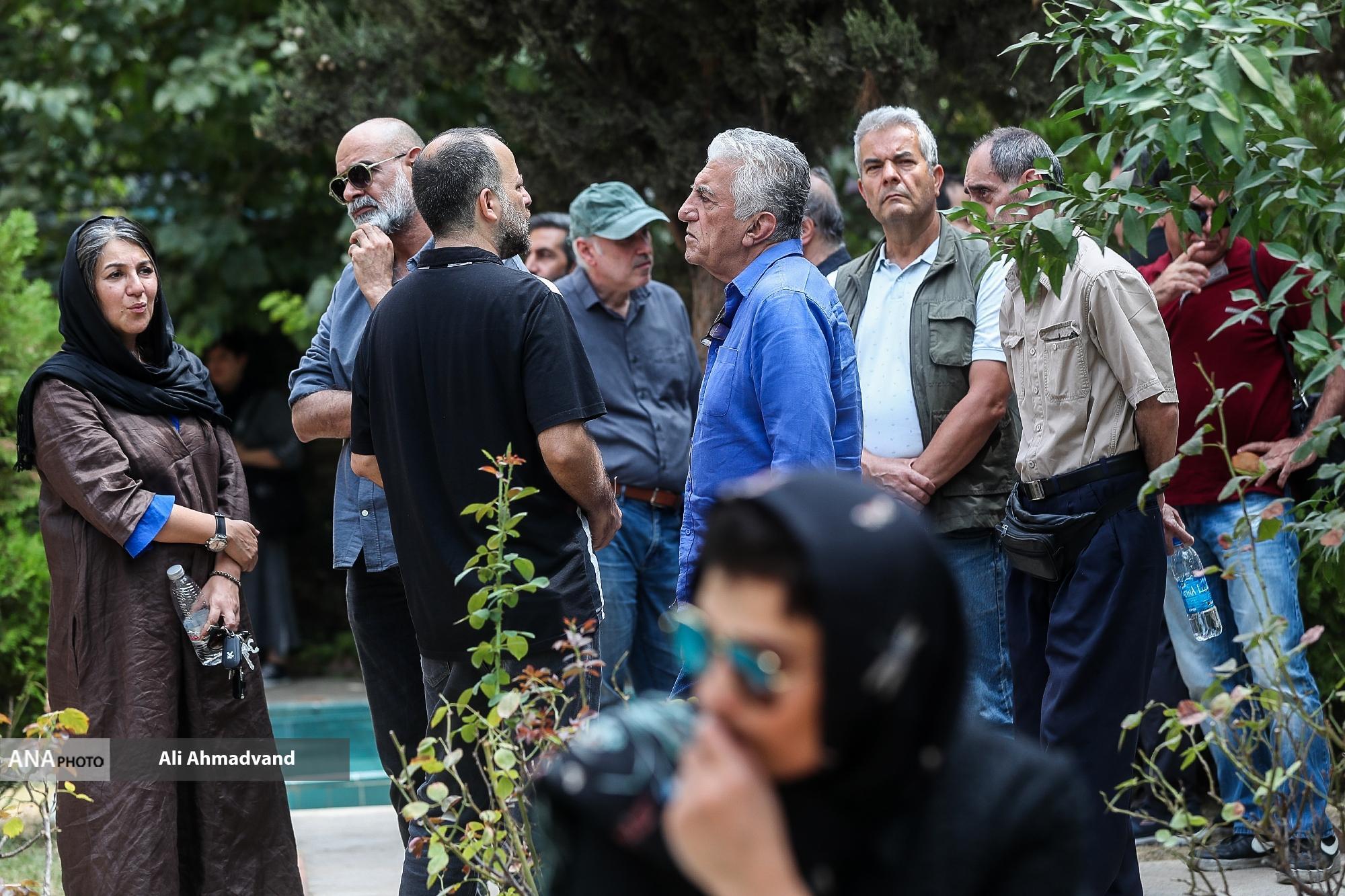 مرتضی پورصمدی در خانه سینما تشییع شد/ شهاب حسینی: حس روزی را دارم که پدرم را از دست دادم