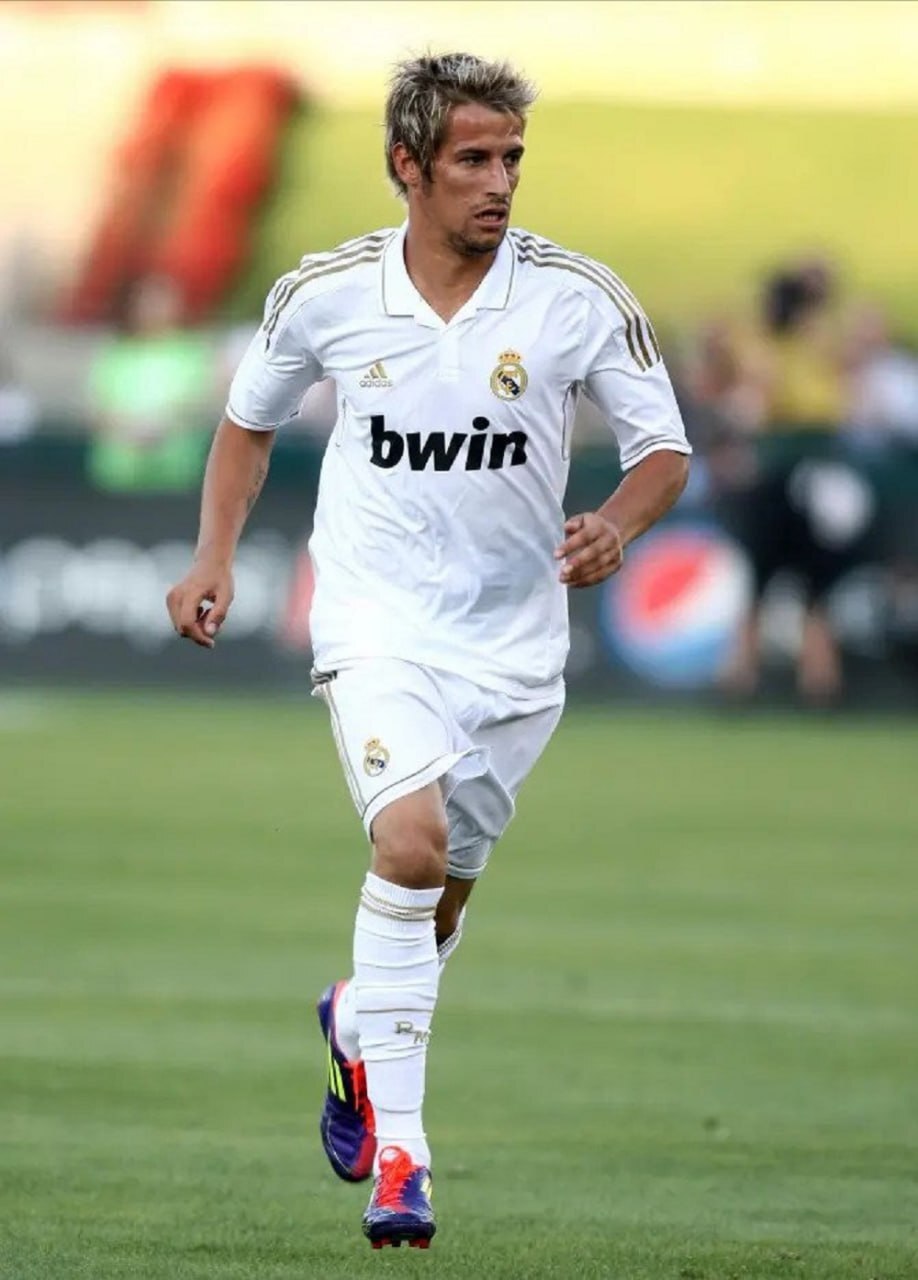 از تاکسیرانی و مسئول کفنودفن تا تولید پوشاک و ماهیگیری؛ هم تیمی اسبق رونالدو چرا در اقیانوسها دنبال ماجراجویی است؟ از تاکسیرانی و مسئول کفنودفن تا تولید پوشاک و ماهیگیری؛ هم تیمی اسبق رونالدو چرا در اقیانوسها دنبال ماجراجویی است؟