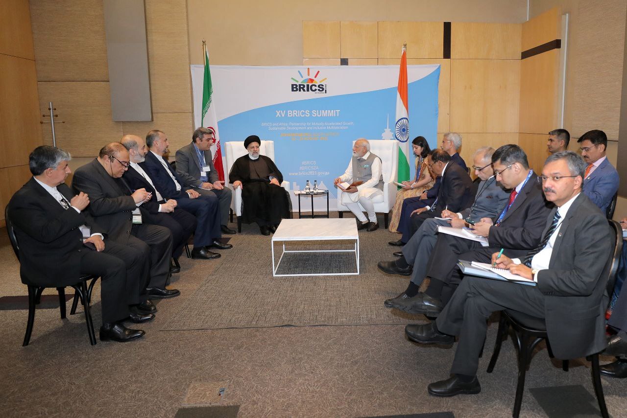 رئیس‌جمهور با همتای چینی، هندی و وزیر خارجه عربستان دیدار و گفت‌وگو کرد + عکس