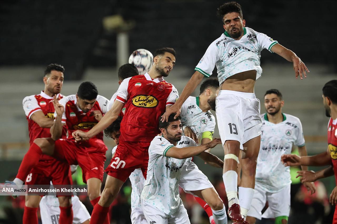 گزارش تصویری از تساوی پرسپولیس و ذوبآهن گزارش تصویری از تساوی پرسپولیس و ذوبآهن