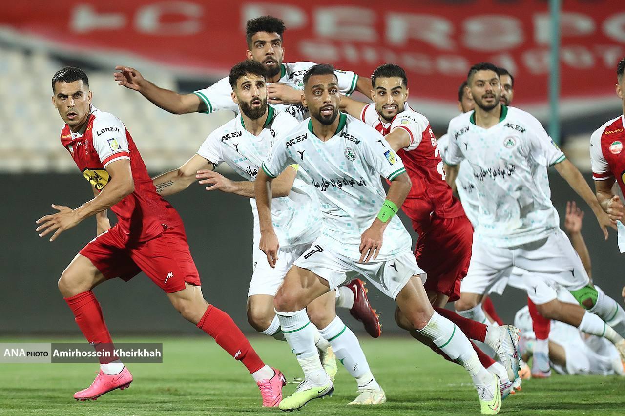 گزارش تصویری از تساوی پرسپولیس و ذوبآهن گزارش تصویری از تساوی پرسپولیس و ذوبآهن