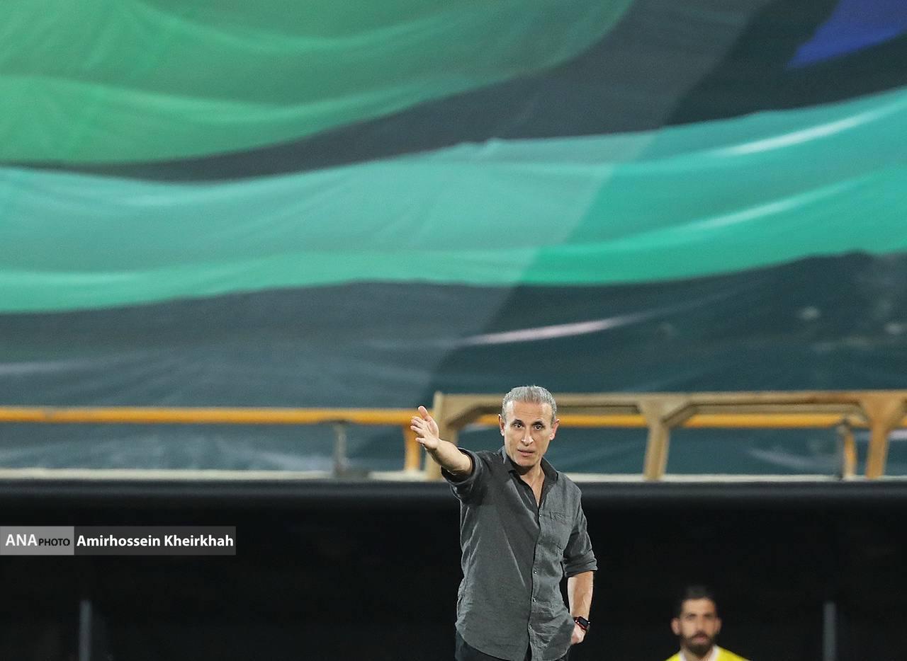 گزارش تصویری از تساوی پرسپولیس و ذوبآهن گزارش تصویری از تساوی پرسپولیس و ذوبآهن