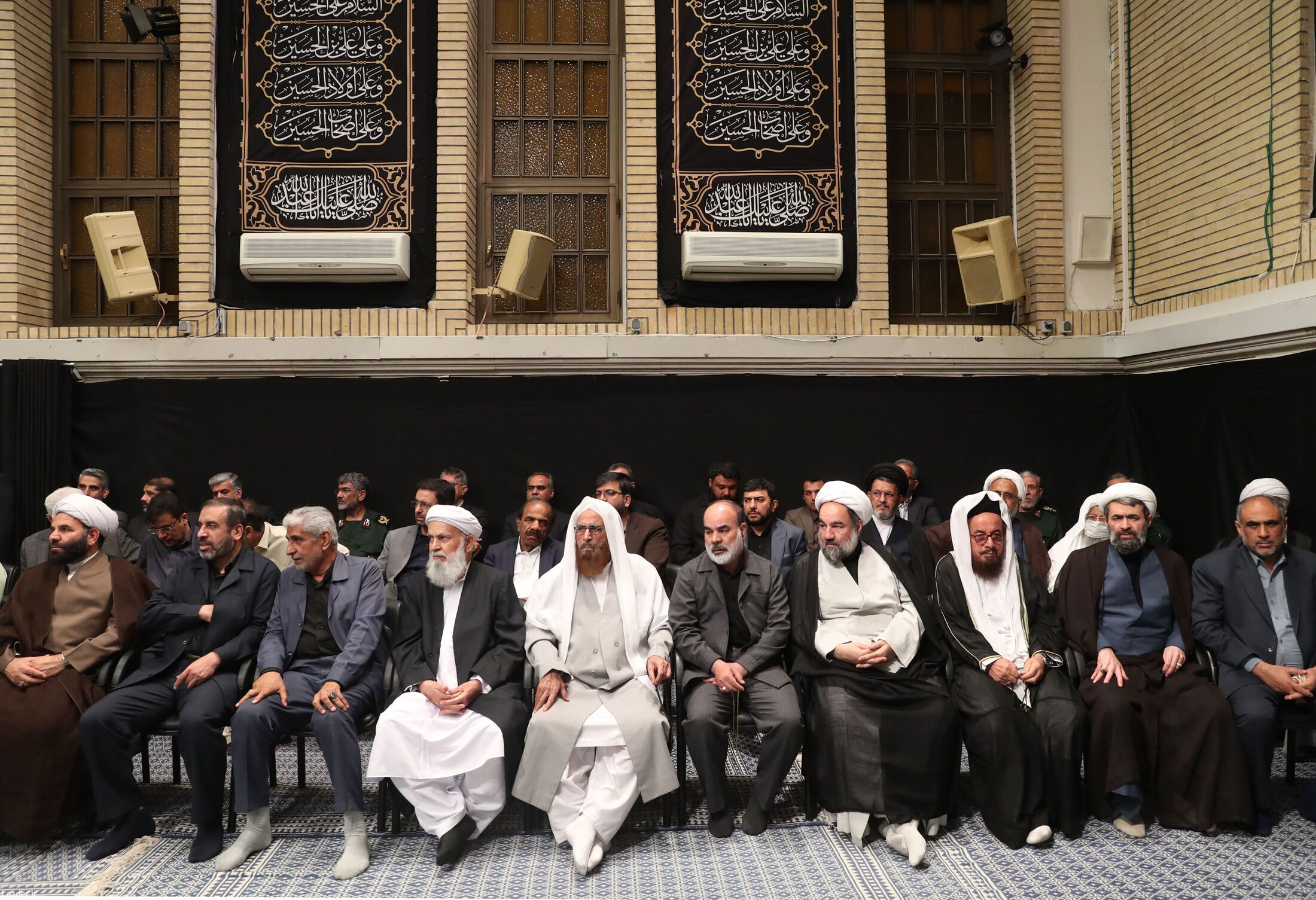 رهبر انقلاب: آمریکا به دنبال بحران‌سازی در ایران است/ در مقابله با دشمن به شدت جدی هستیم