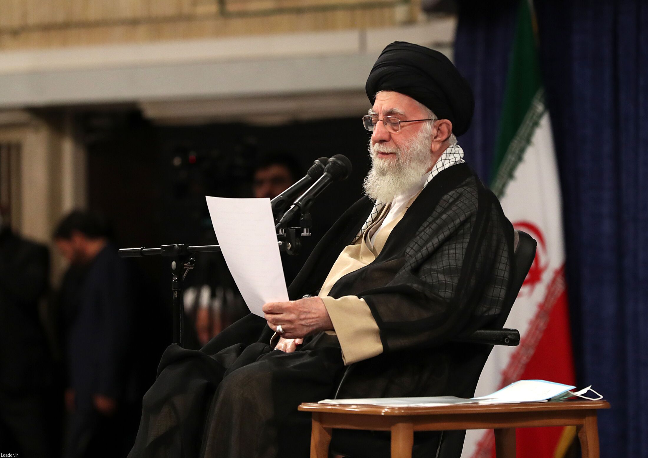 رهبر انقلاب: آمریکا به دنبال بحران‌سازی در ایران است/ در مقابله با دشمن به شدت جدی هستیم