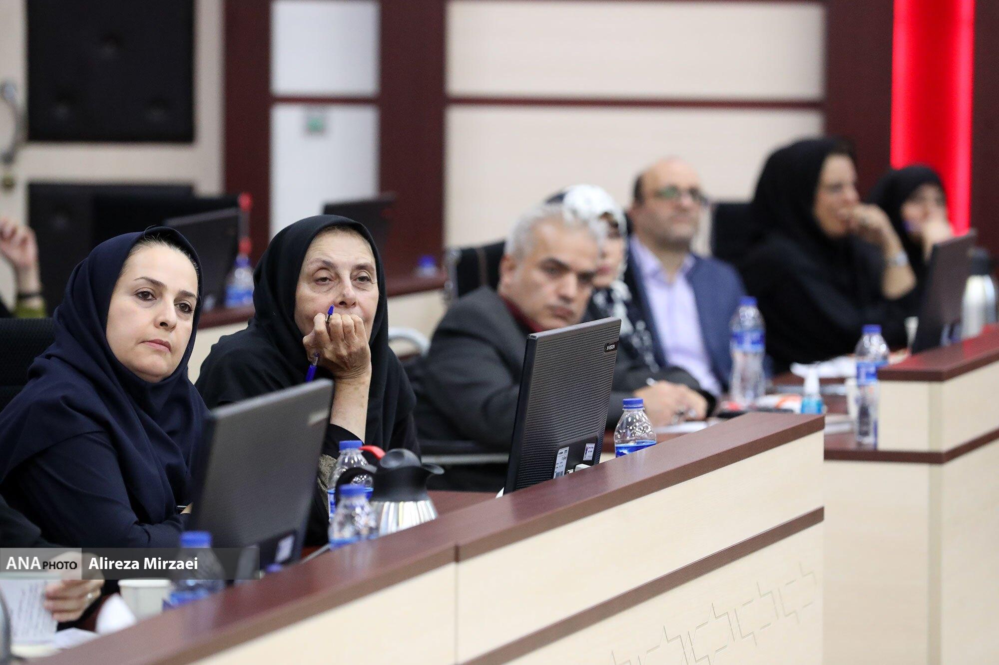 از پاداش ۲۵ میلیون تومانی به مقالات علمی تا معرفی دانشگاه آزاد بهعنوان مهد مرجعیت علمی از پاداش ۲۵ میلیون تومانی به مقالات علمی تا معرفی دانشگاه آزاد بهعنوان مهد مرجعیت علمی