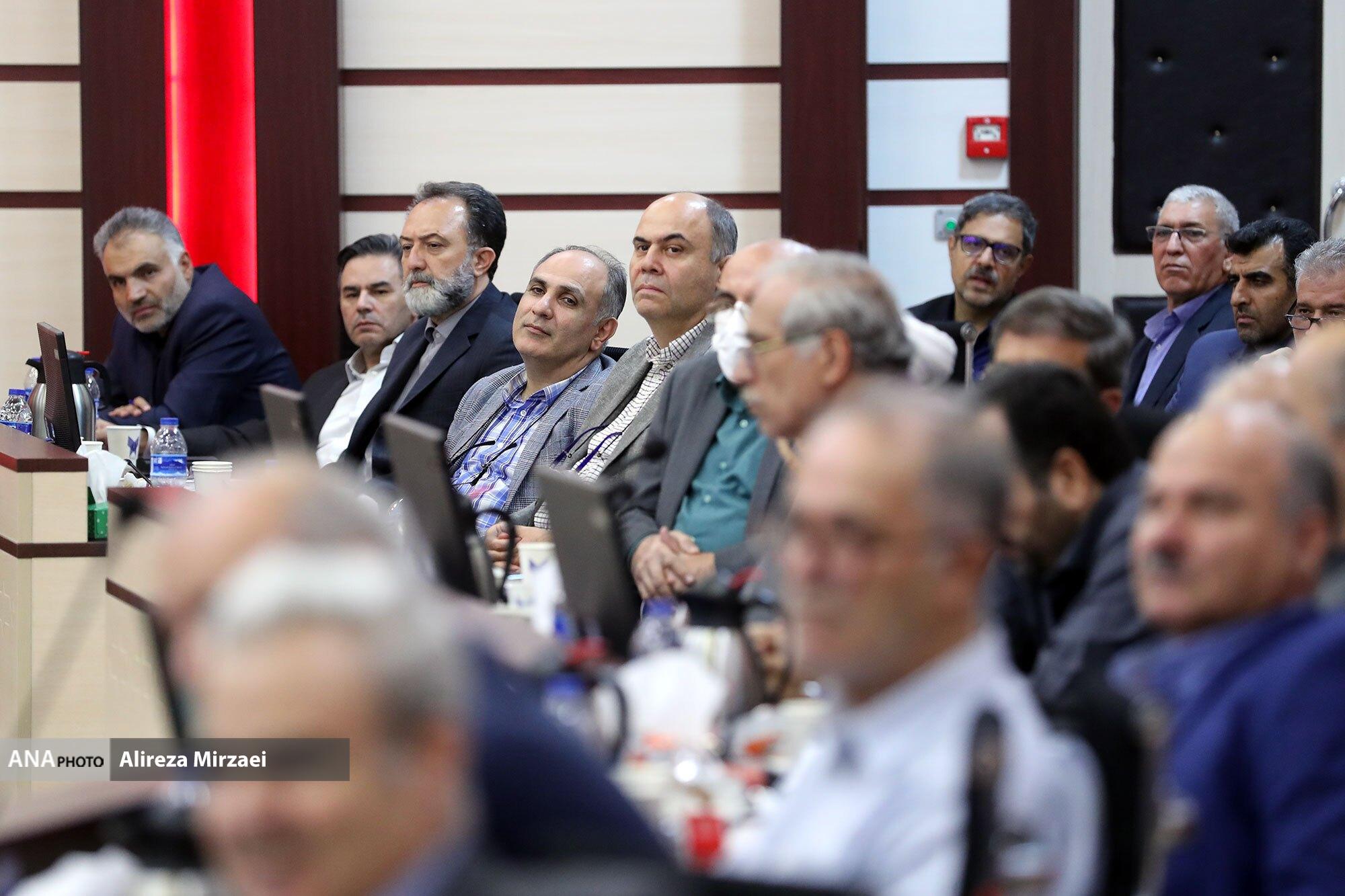 از پاداش ۲۵ میلیون تومانی به مقالات علمی تا معرفی دانشگاه آزاد بهعنوان مهد مرجعیت علمی از پاداش ۲۵ میلیون تومانی به مقالات علمی تا معرفی دانشگاه آزاد بهعنوان مهد مرجعیت علمی