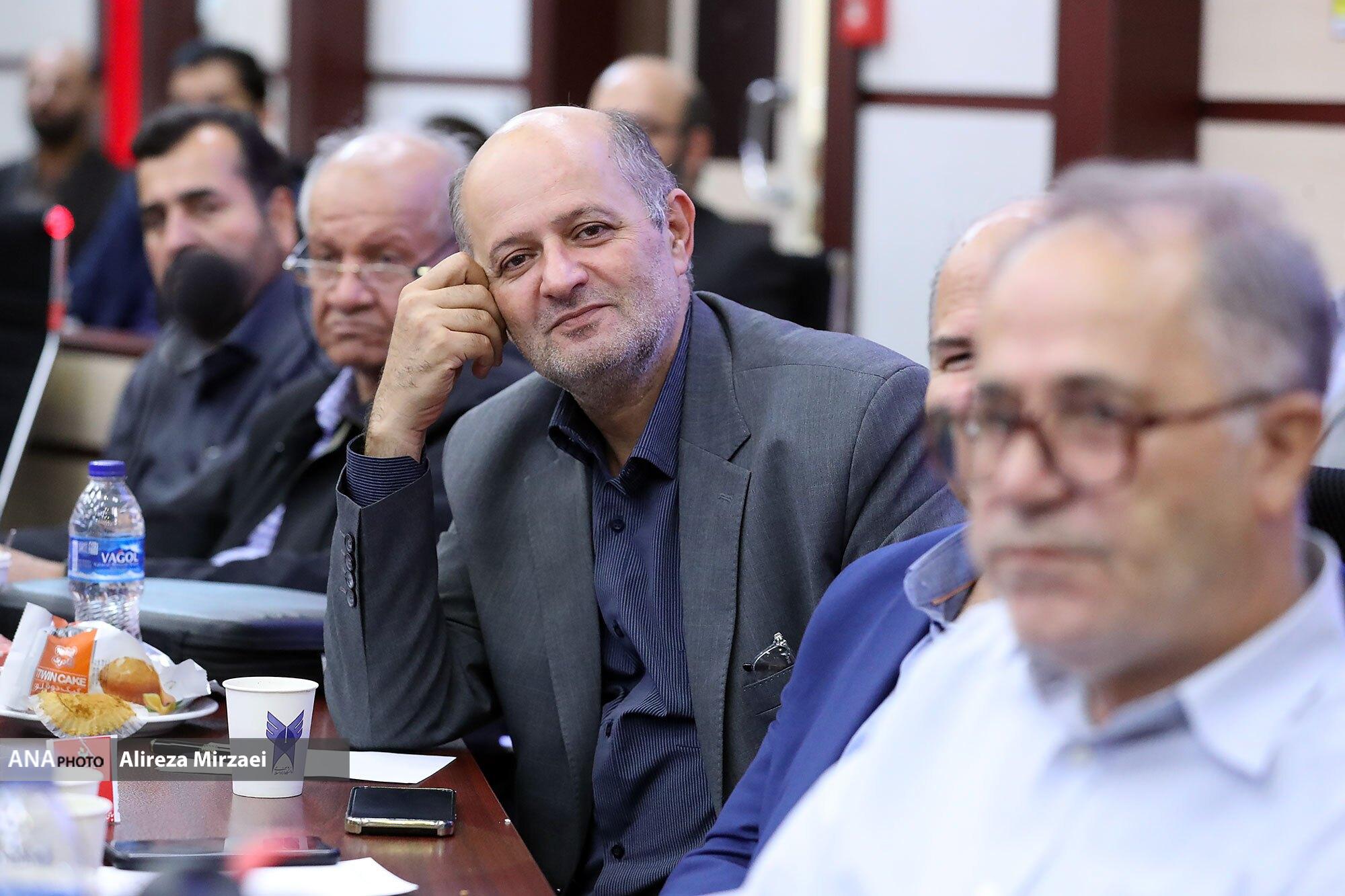 از پاداش ۲۵ میلیون تومانی به مقالات علمی تا معرفی دانشگاه آزاد بهعنوان مهد مرجعیت علمی از پاداش ۲۵ میلیون تومانی به مقالات علمی تا معرفی دانشگاه آزاد بهعنوان مهد مرجعیت علمی