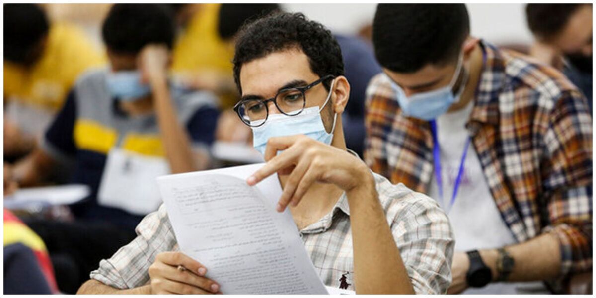 بخش عمده‌ای از ظرفیت دانشگاه‌ها در پذیرش دانشجو از کنکور ۱۴۰۲ خالی می‌ماند